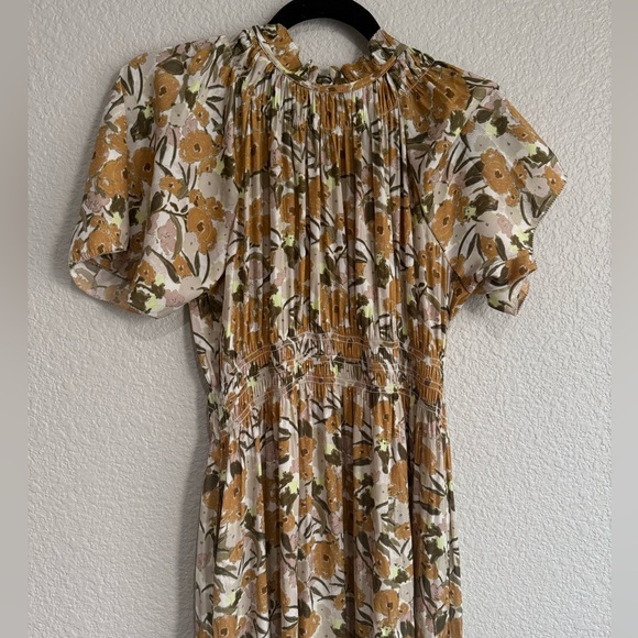 Grade and gather medium high neck Floral Yellow and White Dress - Picture 6 of 9